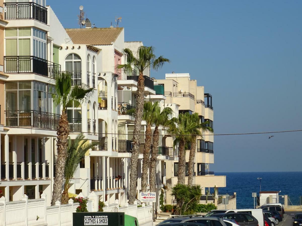 Brisas Del Mar Azul Appartement Torrevieja Buitenkant foto
